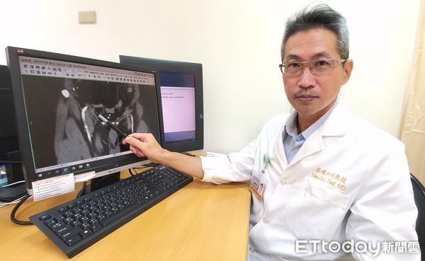 疝气微创手术后几天不要敷贴,疝气手术后多久不喝酒