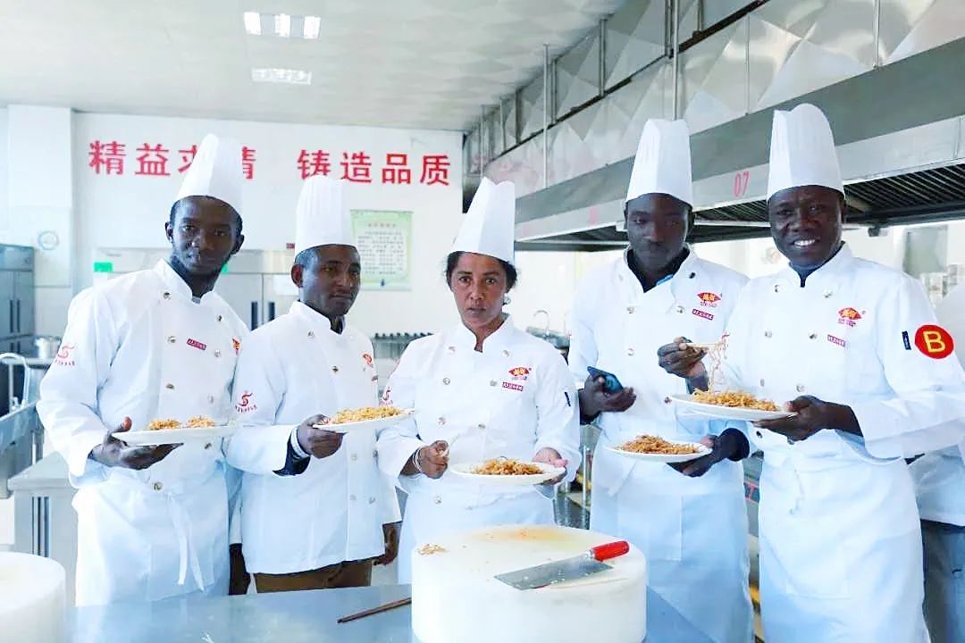 红领行动,龙岩红领行动