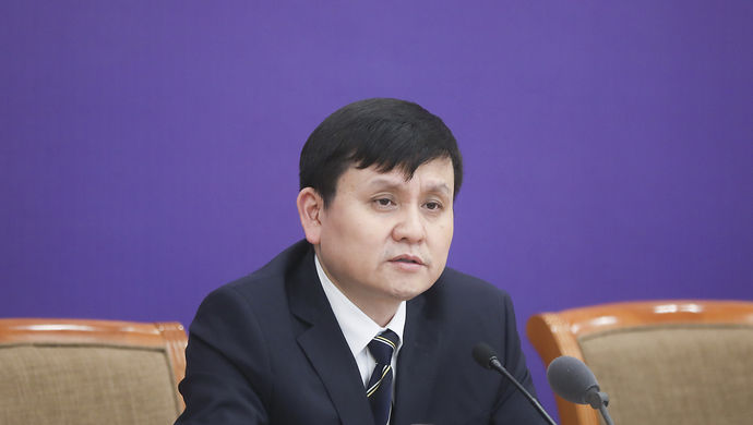 医学专家张文宏演讲,张文宏医生央视直播