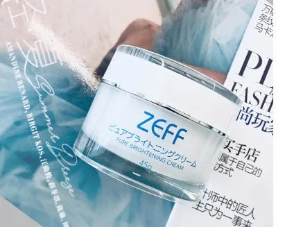 最受日本女生欢迎的素颜霜,美白素颜霜遮瑕懒人伪素颜