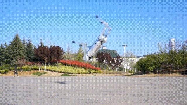 对话中国最草根机器狗团队：没钱做官网，产品被三星看中