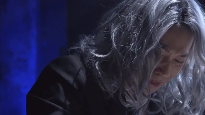 日本变态专业户，最近爱演BL