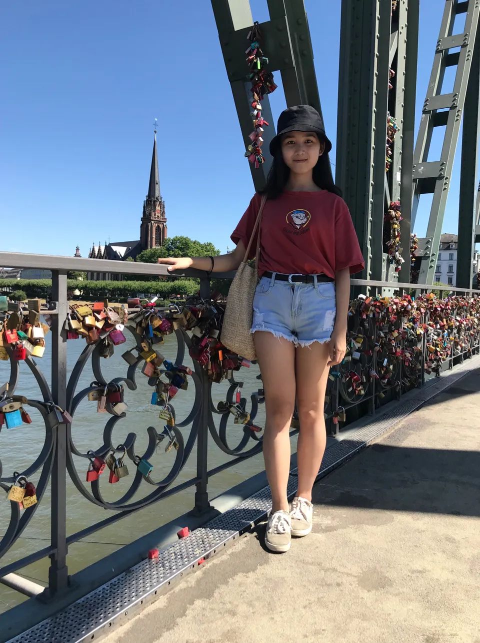 向优秀青年看齐,向优秀的人才们看齐的表现