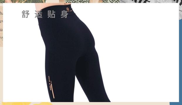 小黑裤好看显瘦,一条小黑裤搞定秋冬100种时髦搭配