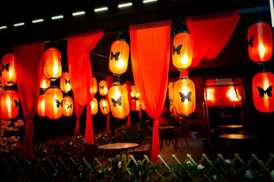 旧仓库改造网红打卡地,老厂房打造成网红打卡地