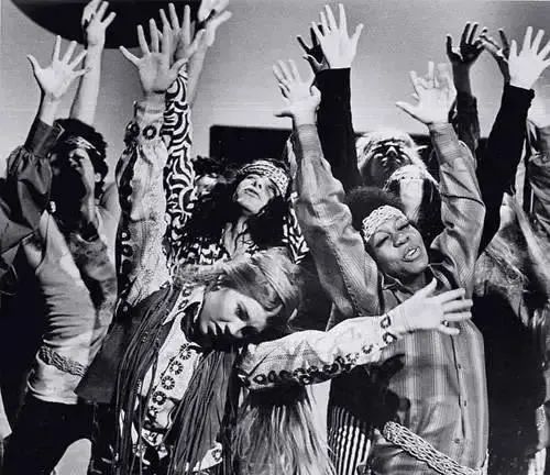 以流苏之名，摇曳冬季灿烂风情