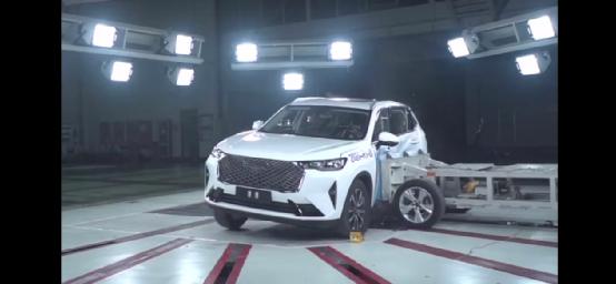 哈弗h6第三代撞车测试,哈弗h6撞了打不着火