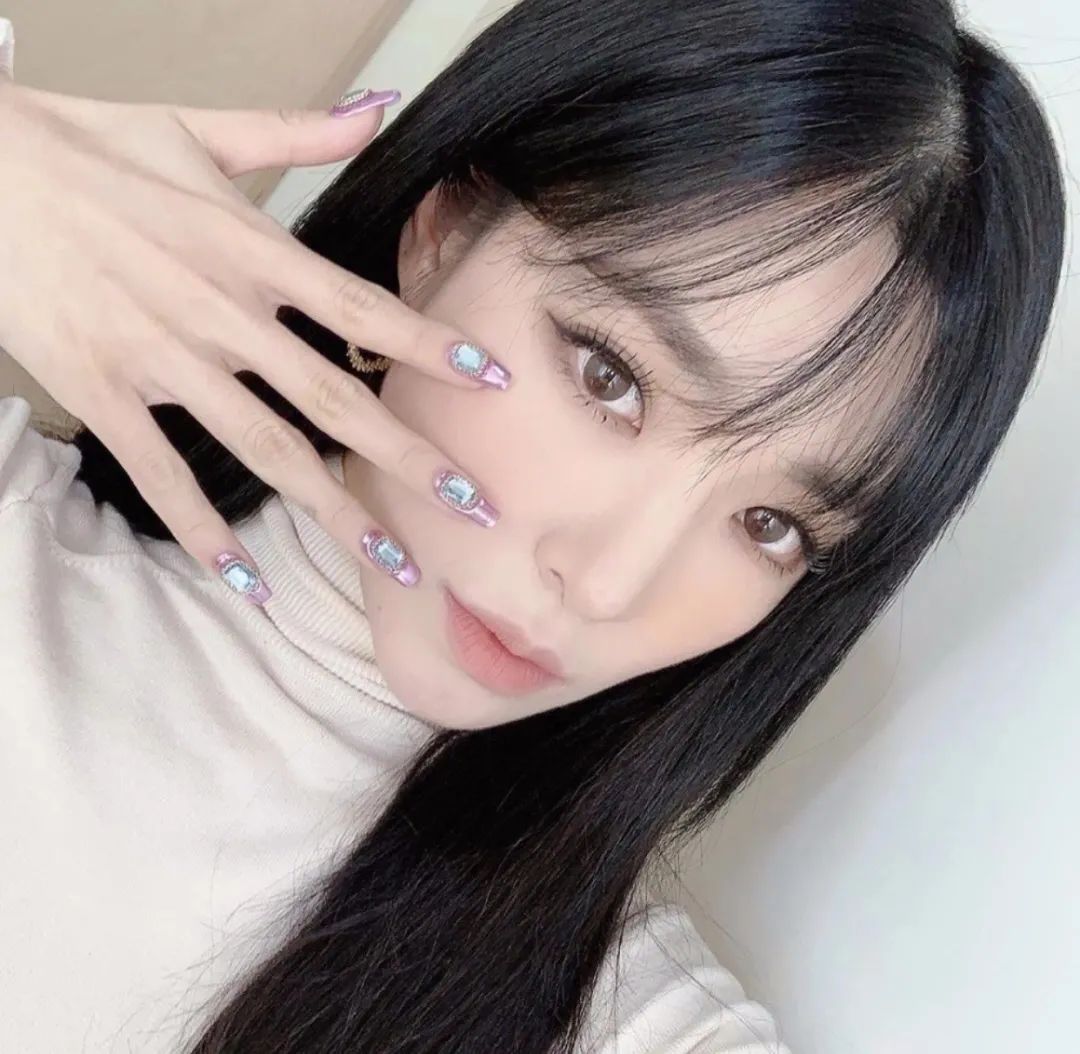 钻石美貌,欧化了TiffanyYoung真像韩艺瑟和徐睿知的合体