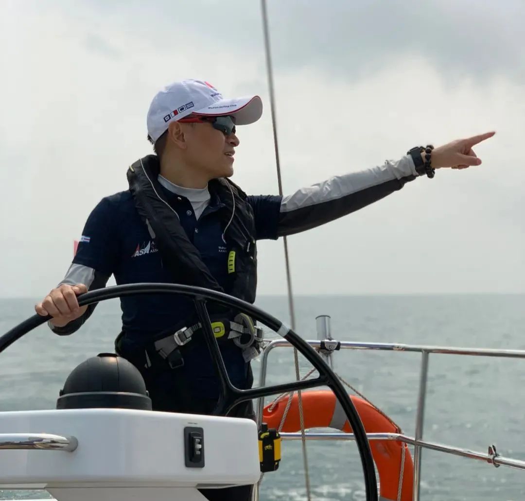 他们来了！中国最能跑离岸的那些男人们