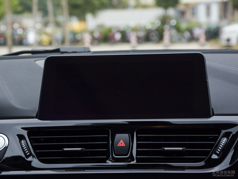 奥迪a3谁会买,奥迪a3l对比宝马1系