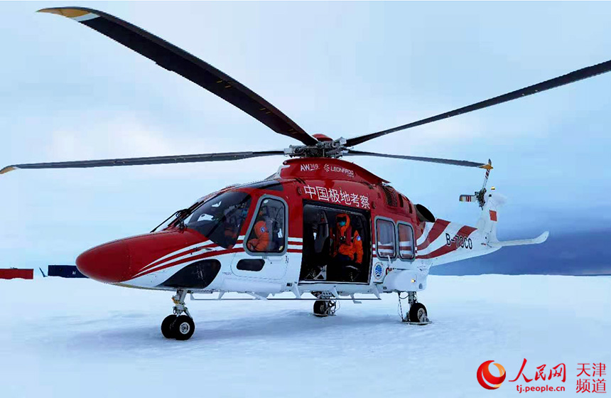 青年学子努力奋斗,青年学子志在四方追梦