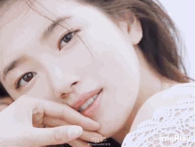 欧阳娜娜关晓彤眼霜,欧阳娜娜眼霜去黑眼圈