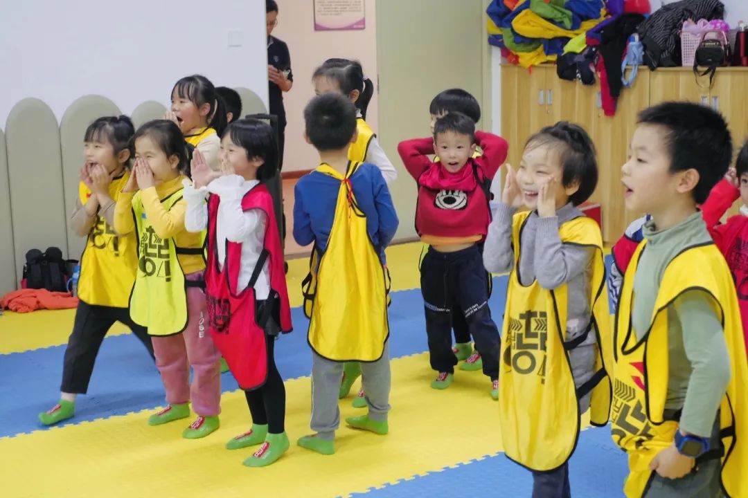 萌娃夏令营多彩活动来袭,萌娃亲子活动