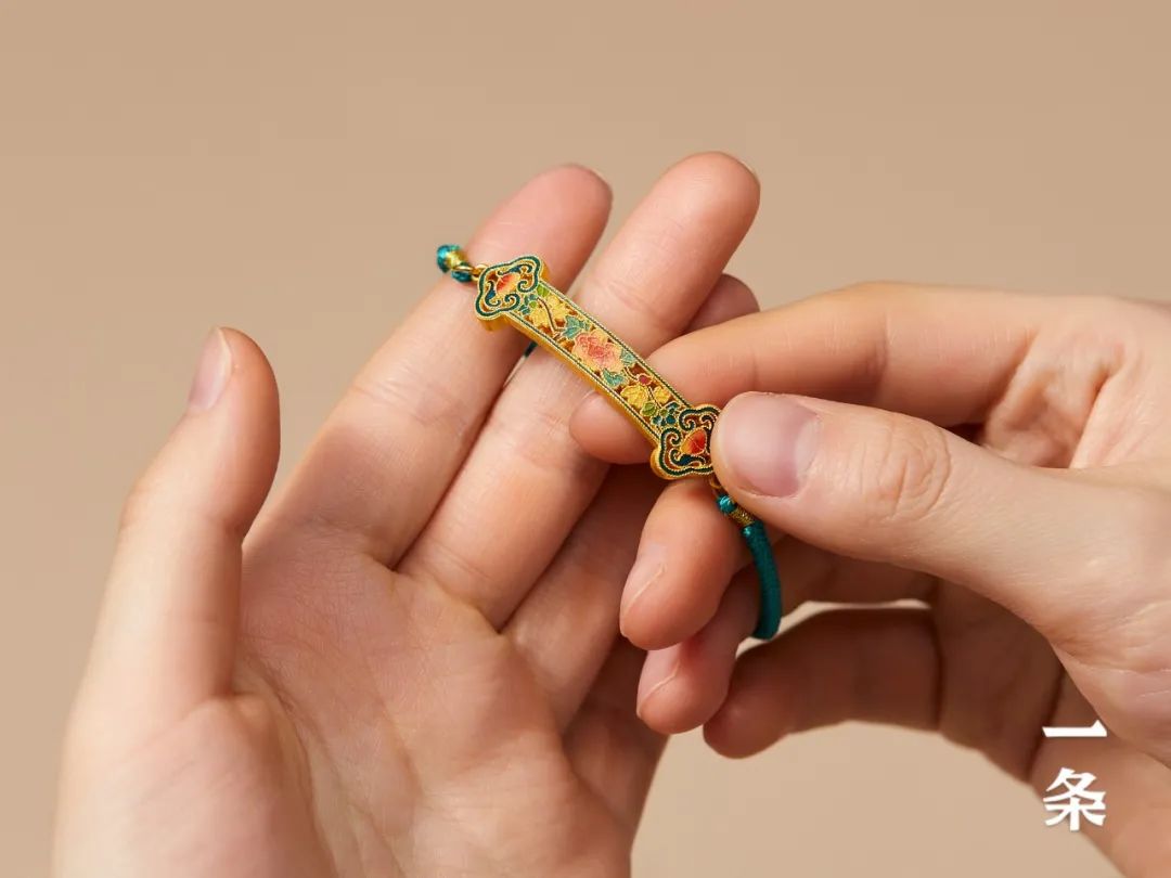 掐丝珐琅彩非遗,珐琅彩掐丝描金