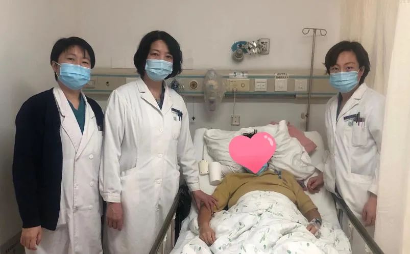 妙手神医变身“拆弹专家”北京友谊医院成功切除13斤巨大盆腹腔肿瘤