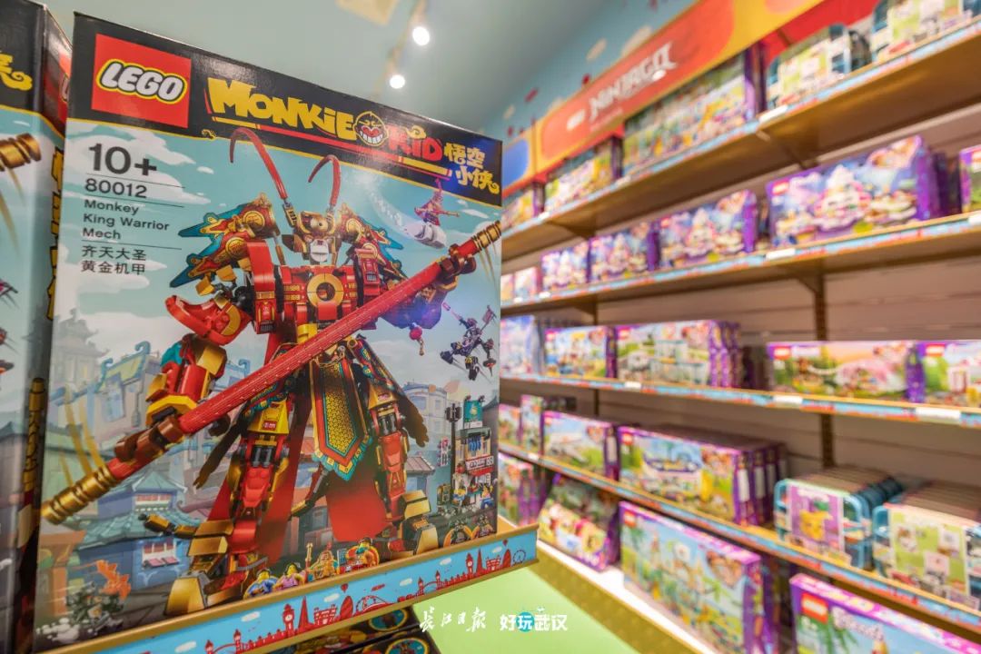 汉街英国玩具店,武汉汉街最大玩具店