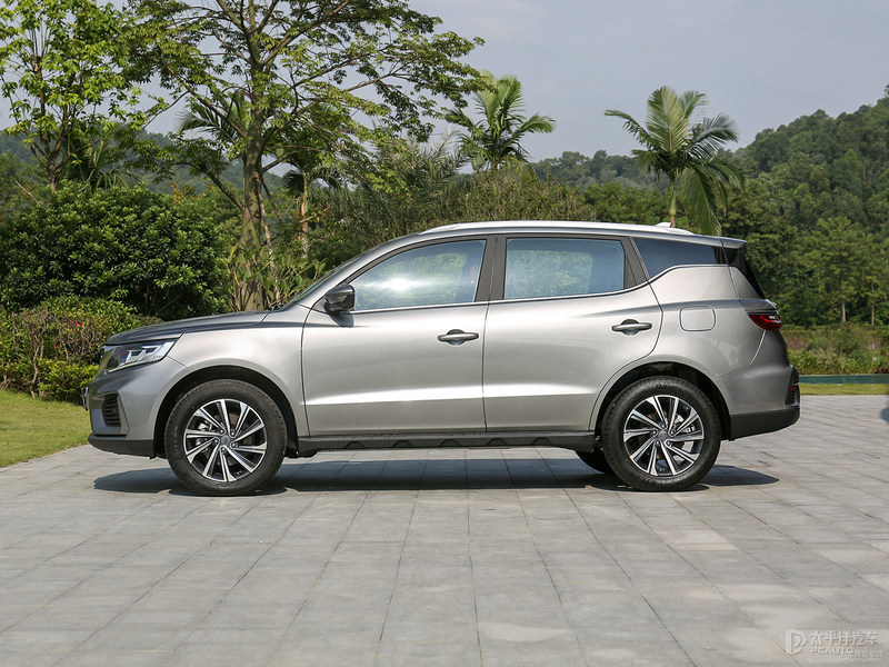 8万能买的商务车,8万能买什么suv新车油电混合车