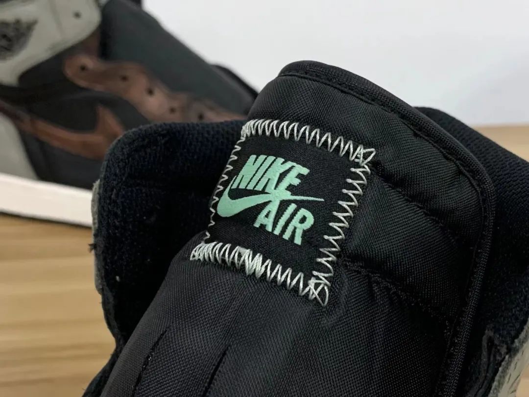 球鞋nike最新款,dunk和aj1low哪个鞋子更值得入手