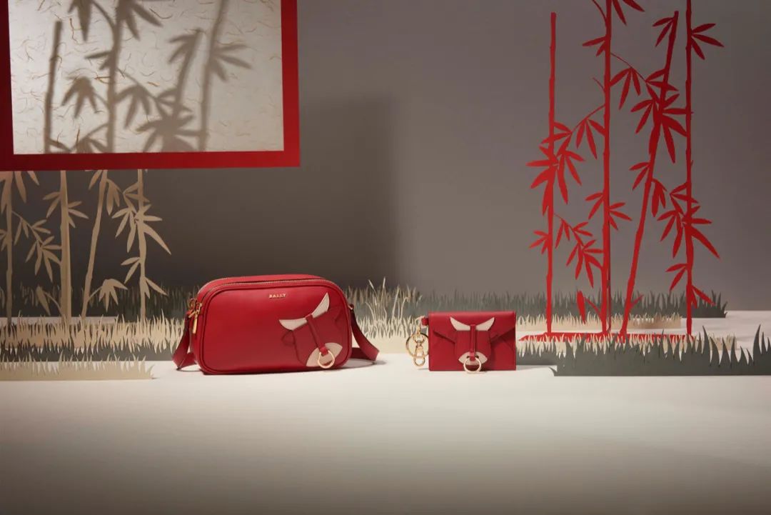 做一只快乐的小猪,做一只快乐的小熊软糖吧