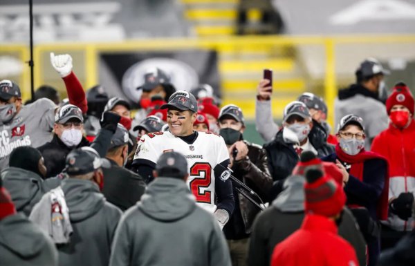 汤姆布雷迪看法网,橄榄球巨星汤姆布雷迪肌肉