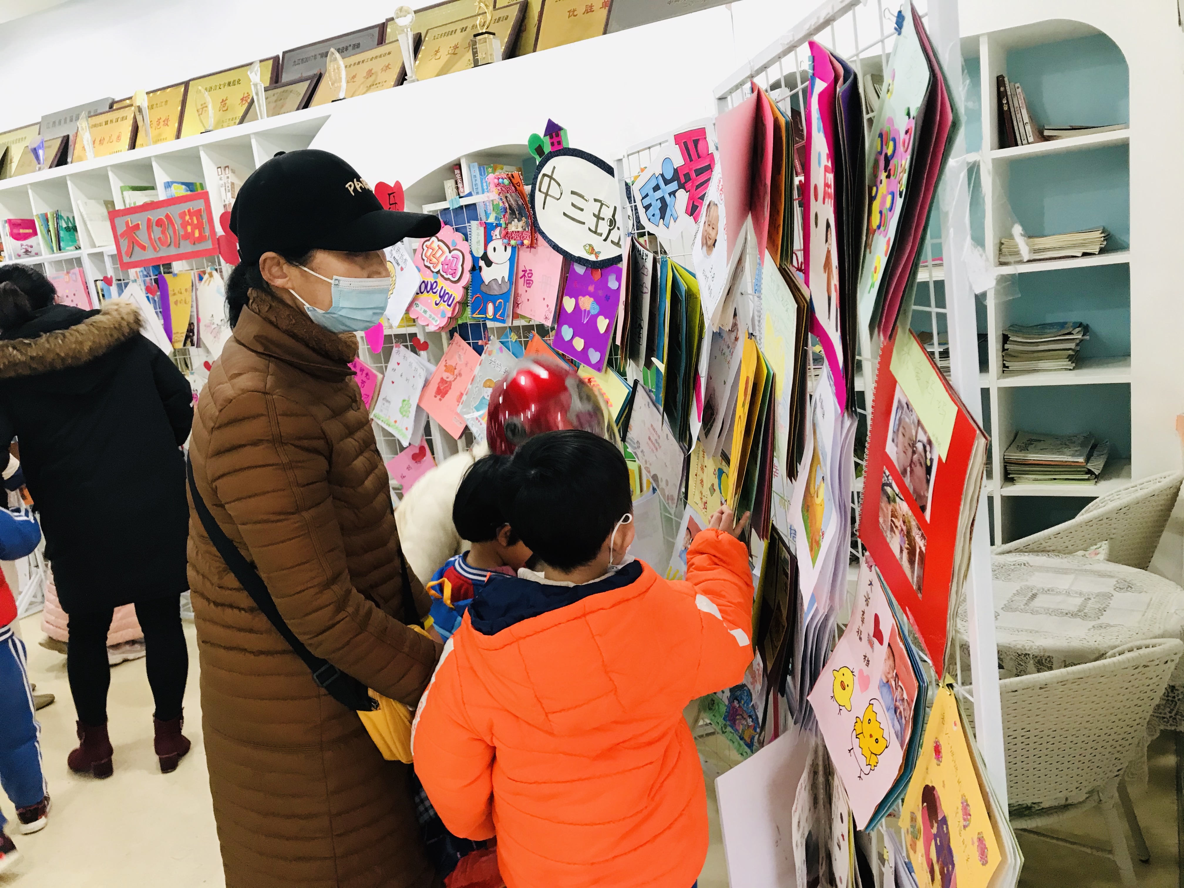 “幸福档案”，送给妈妈的爱——九江市湖滨幼儿园开展三八国际劳动妇女节活动