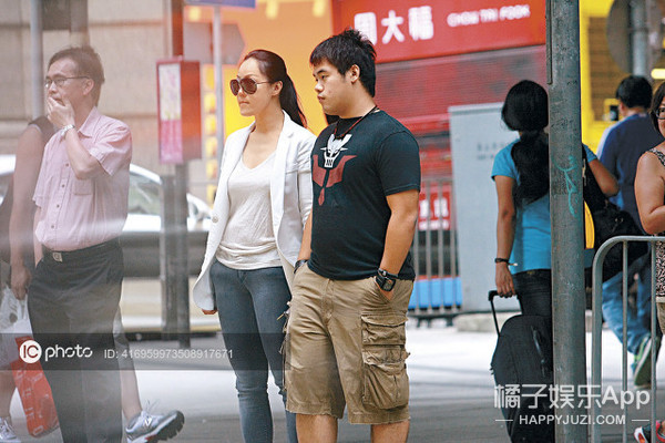 章小蕙女儿钟嘉晴相认吗,章小蕙和钟嘉晴关系