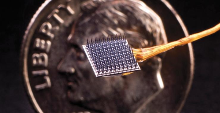 截瘫患者「意念打字」登Nature封面：速度接近常人敲键盘，准确率99.2%