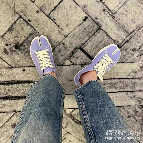 真设计鬼才!帽子是抽纸盒鞋子是充电宝,这确定不是给人添堵的?