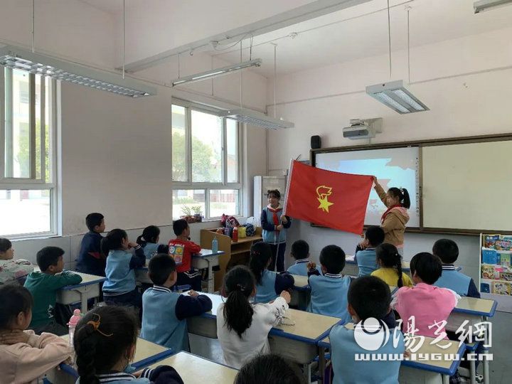 新寨镇中心小学入队仪式,长安路小学入队仪式