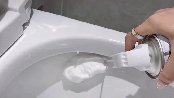 蓝泡泡洁厕灵对马桶水箱有害吗,卫生间一个月用十几吨水正常吗