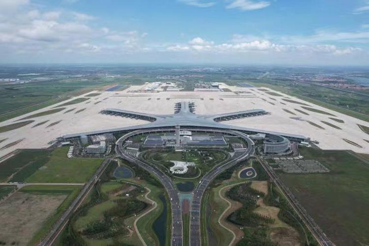 万人操弓迎转场，山航如何做到的？