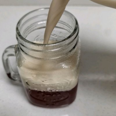 奶茶谁爱喝,奶茶谁不喜欢喝