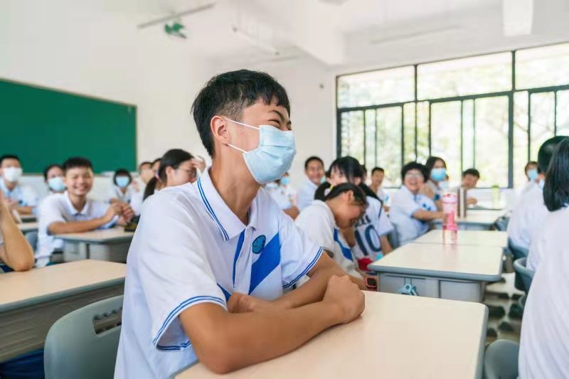 新建南湖中学新校区,惠州市一中南湖校区开学