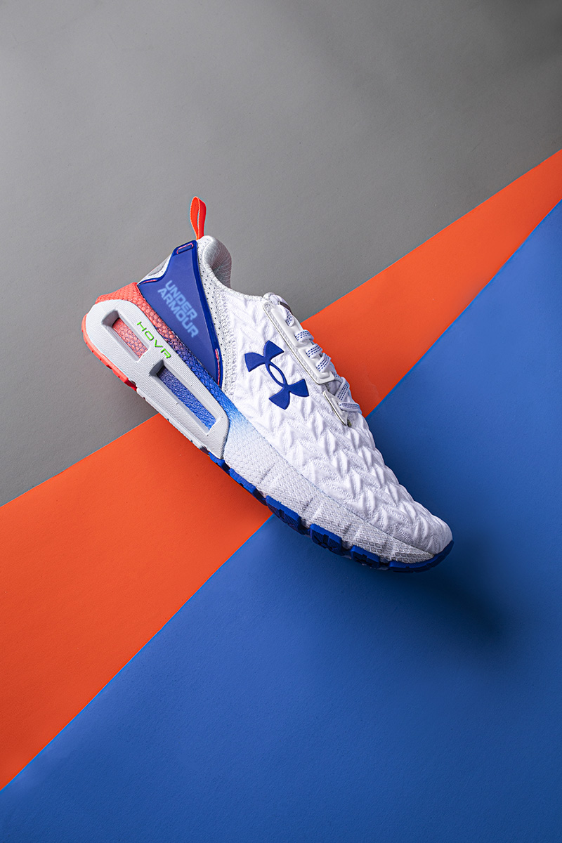 UA「仿生黑科技」曝光！这才叫「定制级」脚感