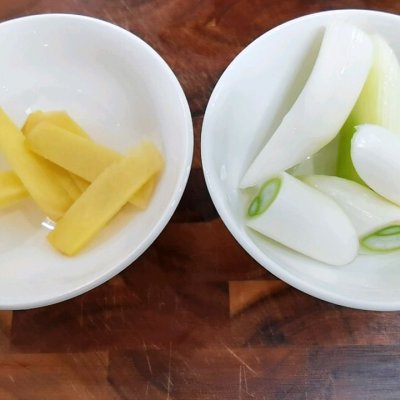 冬瓜菜干老鸭汤,老鸭汤最美家常菜