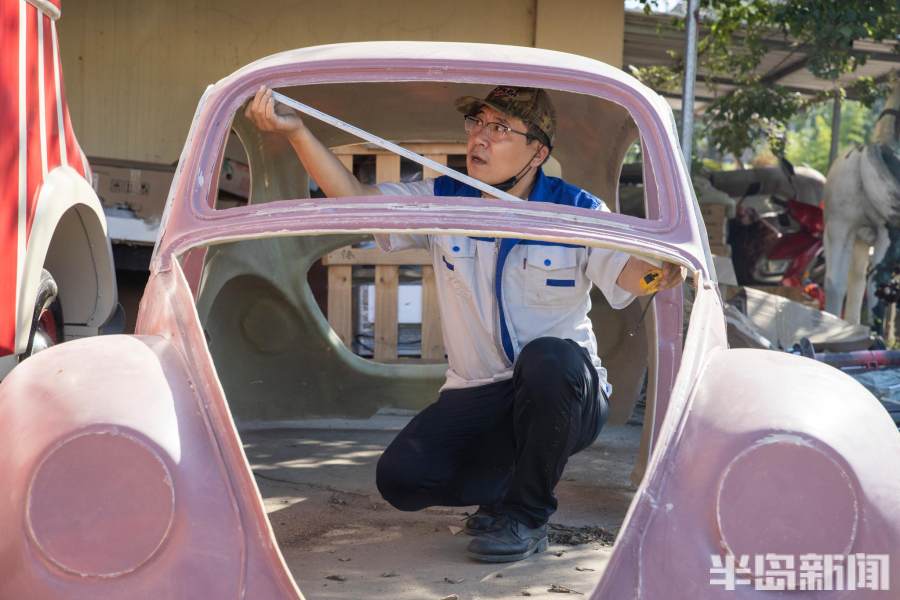 纯“爷”们!一把尺子量全球,青岛有位老爷车复刻大咖,快来围观