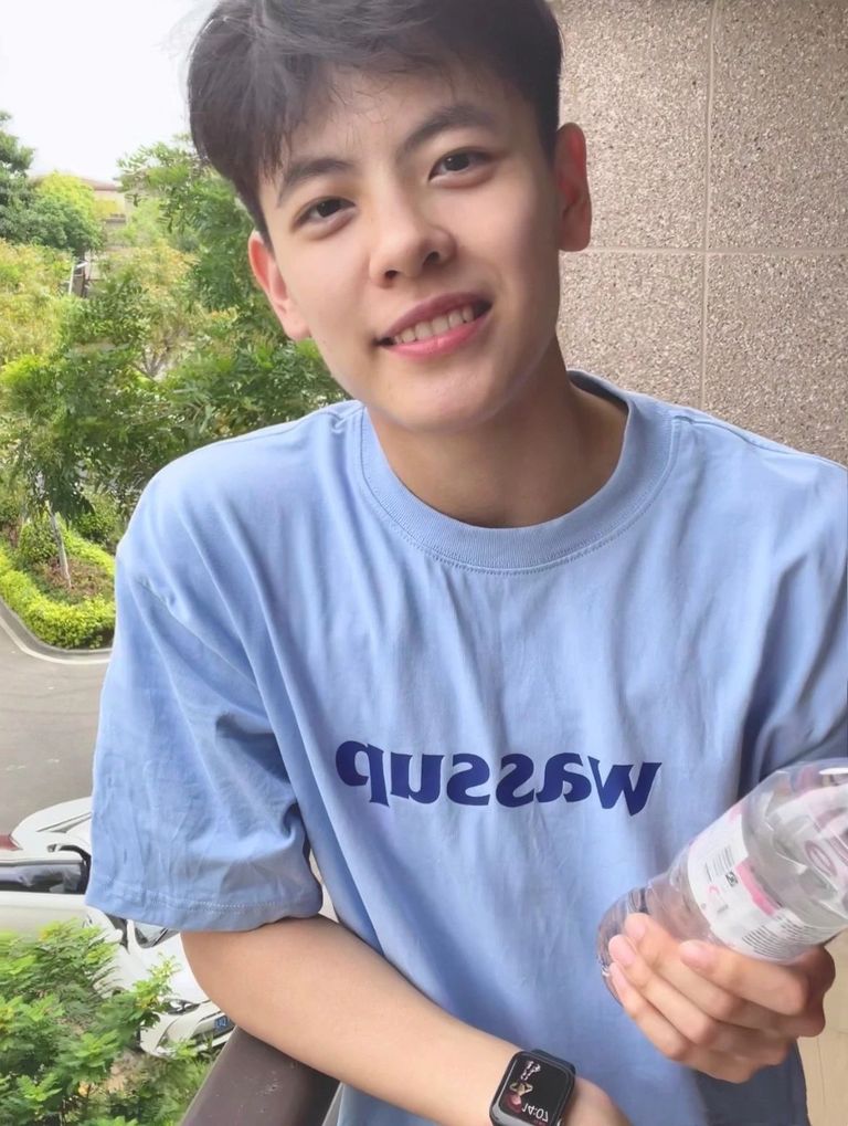 运动员穿的什么中国品牌,中国运动员穿的衣服品牌