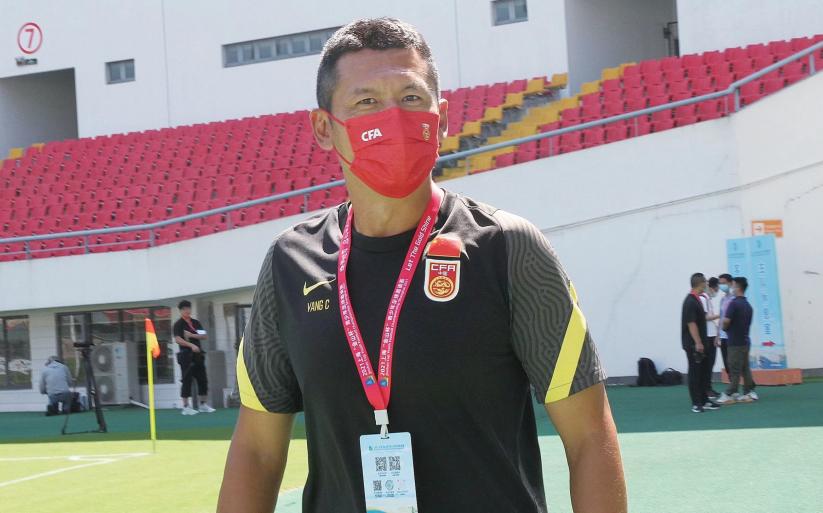 杨晨是留洋球员里最成功的一位吗,杨晨海外高光时刻