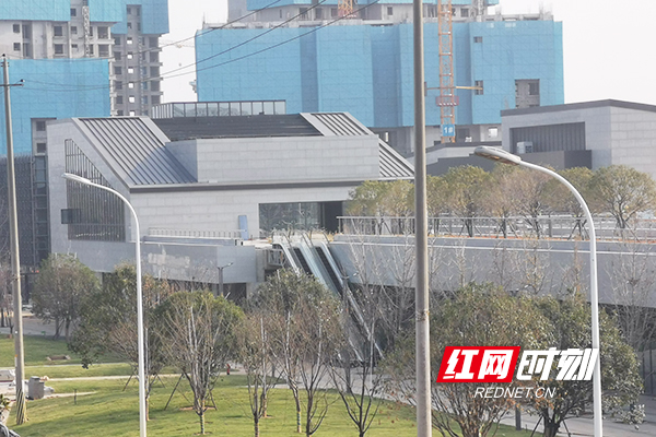 雨花“项”前冲｜一桥十路、两带三园……自贸雨花高铁片区30亿投资基建