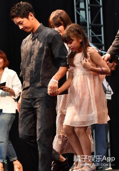 孔刘和秀安花絮,孔刘釜山行认女儿