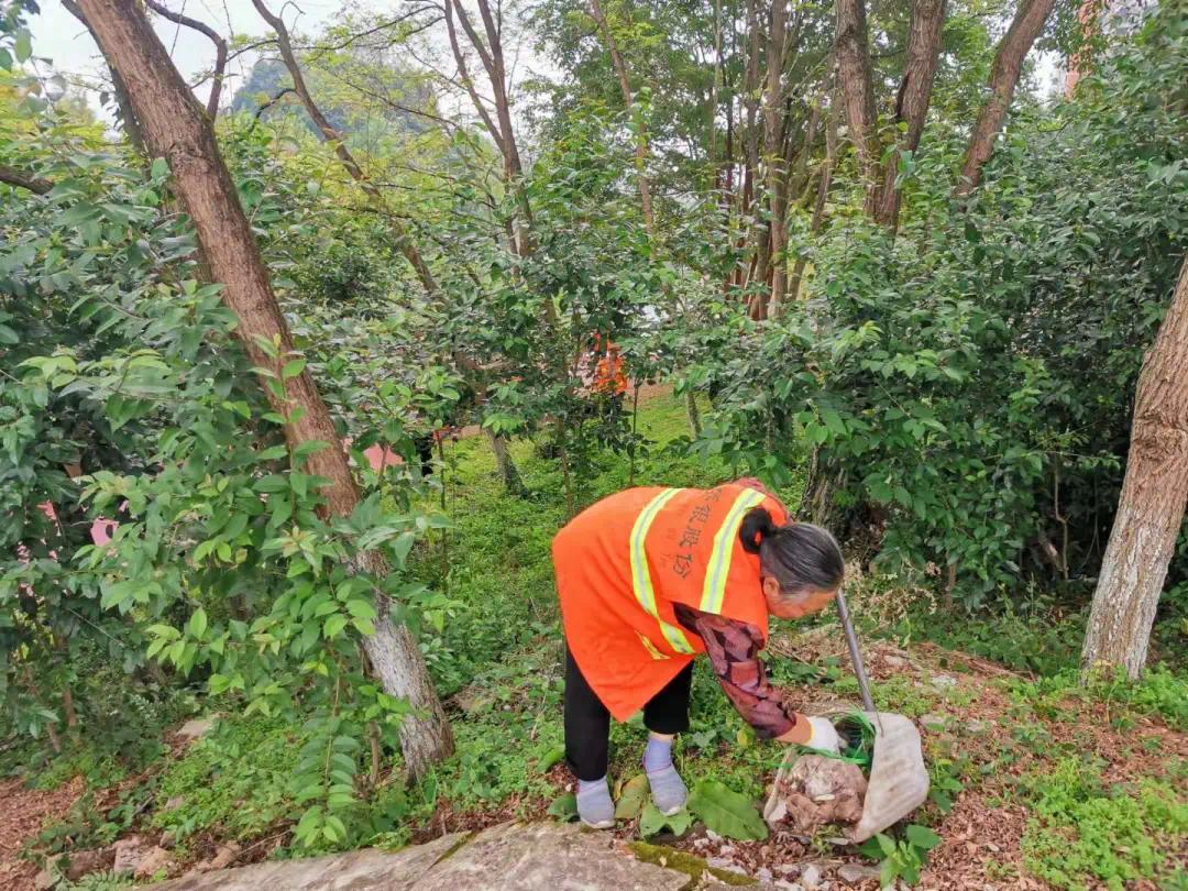 利川市的大街小巷变化真的好大,利川市中心的大变化