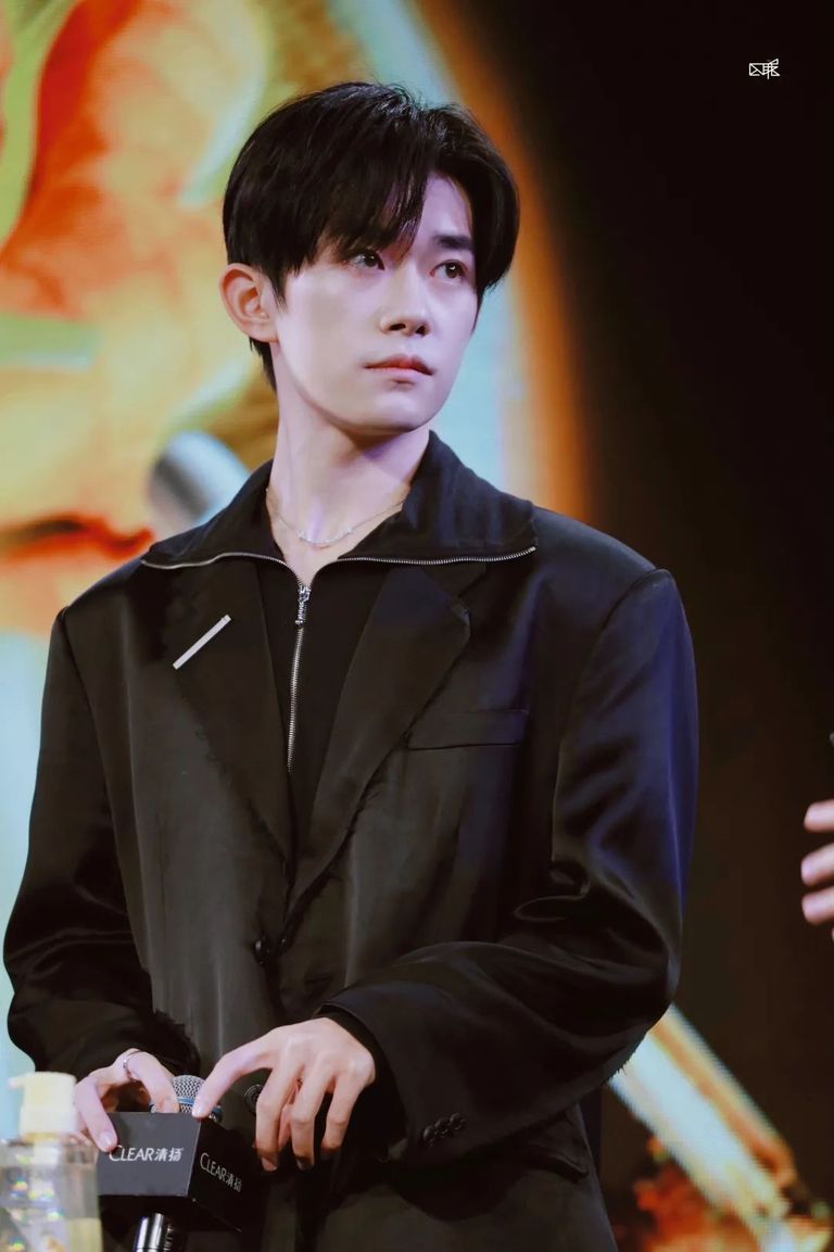 奢侈品光速批发大使?我支持