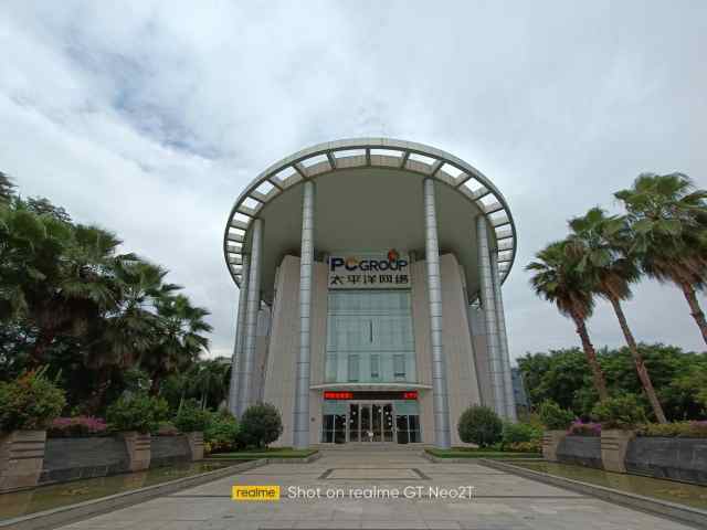 真我gtneo闪速版和真我gtneo2t,真我gtneo2t和红米note10pro