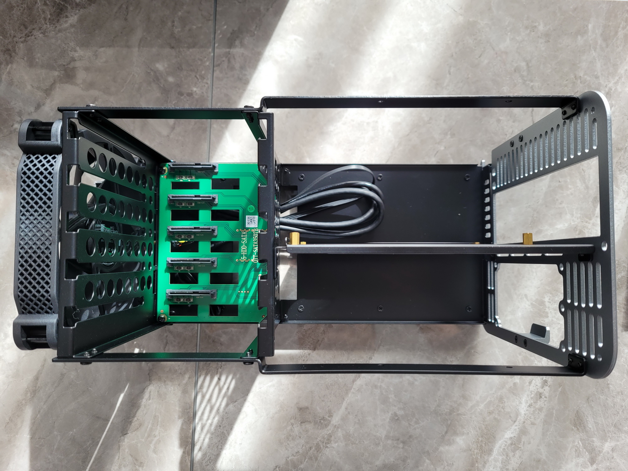 2021年赛扬还能干点啥？铭瑄H510ITX装机小测