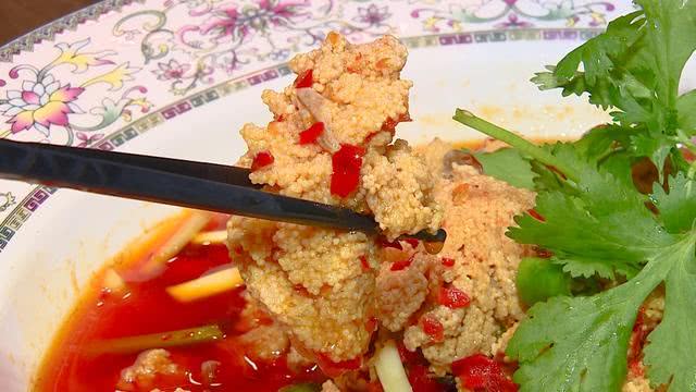 在成都比自贡还辣的自贡菜,在成都吃自贡菜