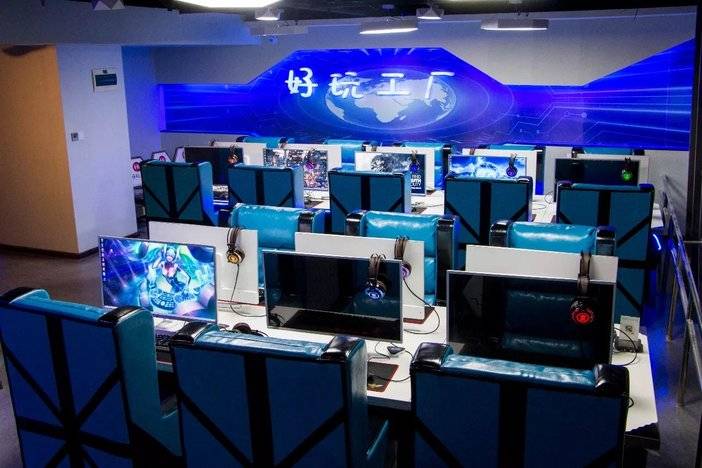 青岛好玩店铺,青岛好玩的店推荐