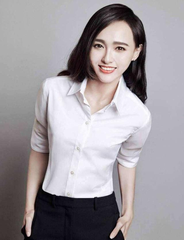 唐嫣和罗晋一起走红毯的细节,唐嫣与罗晋同框