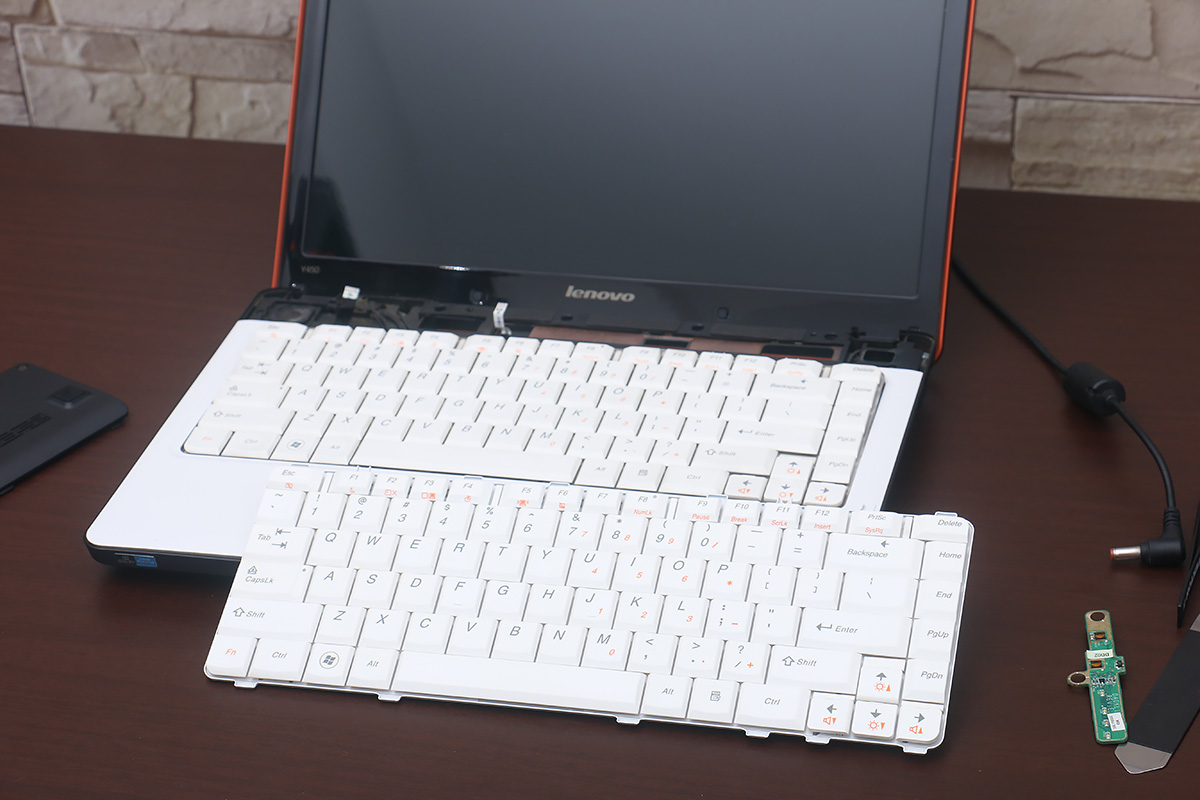 花600块两个典藏值不值,花600买个十年前电脑