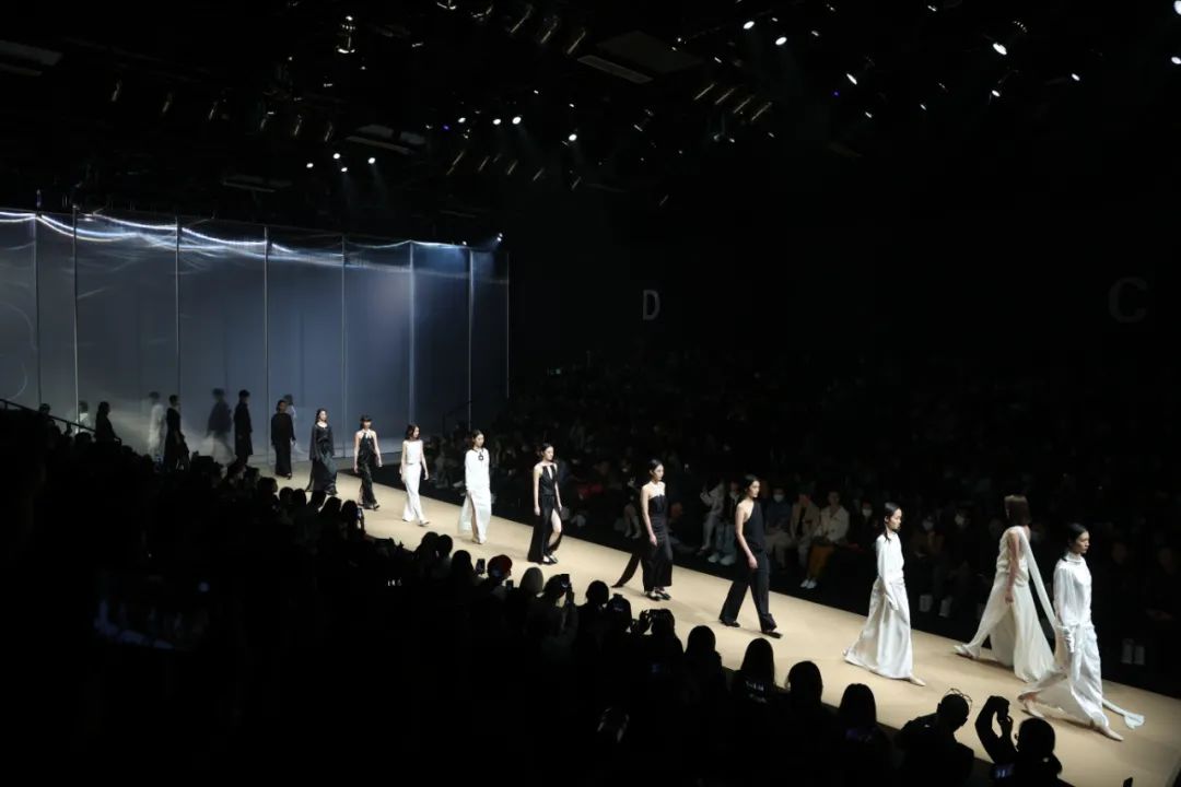 中国十佳时装设计师,王笑石时装