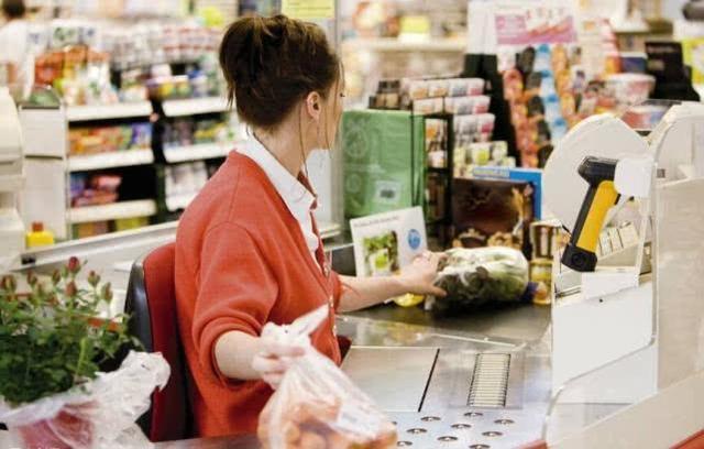 安全套为什么总是放在超市收银台,为什么超市安全套都放在收银台